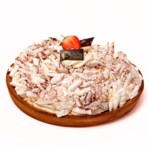 Floor's vlaai is een kersenvlaai met schuim en slagroom van Bakkerij Floor van Lieshout