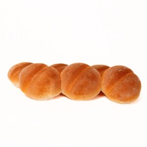 Witte vloerkadetjes ofwel witte broodjes op de vloergebakken van bakkerij floor van lieshout